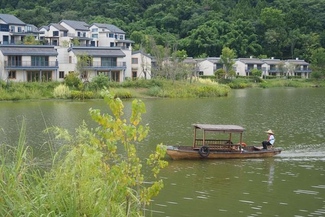 活力中国调研行｜南充文旅新花样：“丝”滑出圈，“湾”住游客心！