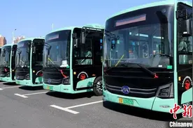 （身边的变化）江西彭泽：“小公交”撬动民生福祉“大格局”图片