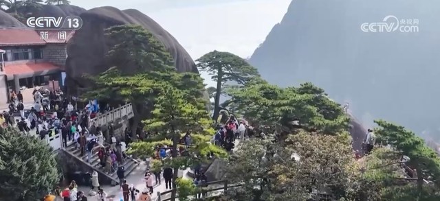 徒步、读诗、康养……“适老化”升级大有潜力 冬日银发文旅市场暖意融融