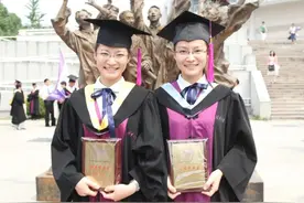 清华“特奖”双胞胎姐妹，回国任教！图片