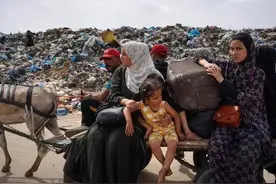 没有住所，难以维生，约100万巴勒斯坦人逃离拉法图片