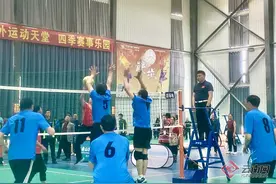 2025年云南省老年人气排球比赛尽显银发风采  昆明代表队喜获佳绩图片