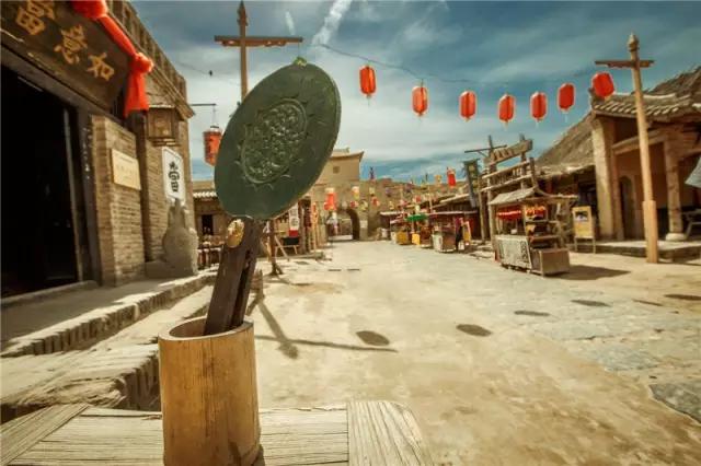 来这里,这个冬天属于我和你