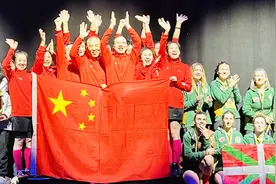 追光｜十获拔河世界冠军 这群“铁娘子”是怎样炼成的？图片