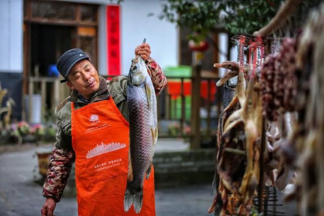 慢城千人长街宴，本周日开席！