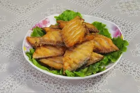 美食厨房丨干煎带鱼图片