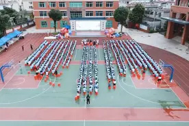 宣讲+互动+体验，点亮学子科技匠心梦！视频封面