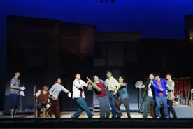 没有一个春天不会温暖着人间”——大型原创话剧《春暖人间》广安首场巡演侧记图片