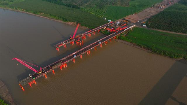 呼南高铁洛阳黄河公铁大桥主墩桩基完工