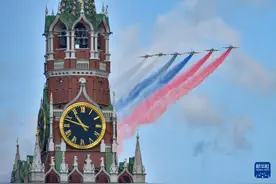 莫斯科举行卫国战争胜利日阅兵式彩排图片