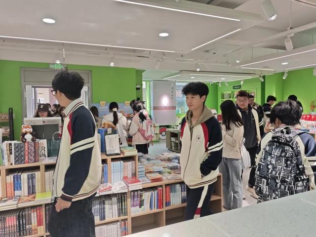 今天352人涌向长春这里，竟是为了……