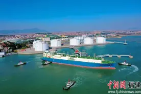 冬季保供“底气”足 福建LNG累计接卸突破700船图片