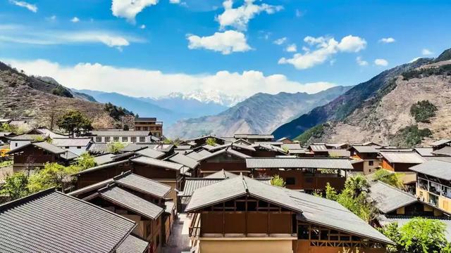 原来泸定不止泸定桥！4天深度游挖到宝了