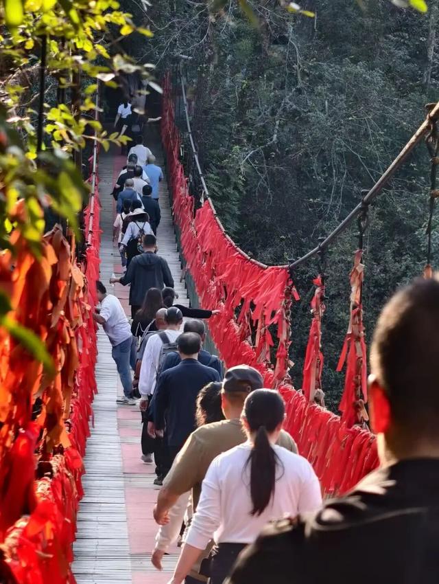 月满华诞，山水同欢 | 漓江福地 · 古韵灵川邀您共赴金秋之约