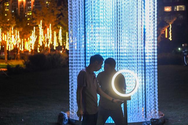 打造沉浸式夜游新体验，上海国际光影节普陀分会场启幕