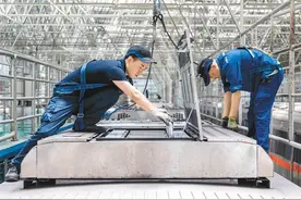 暑期运送乘客24813.8万人次 西安地铁日均客运量首次超400万人次图片