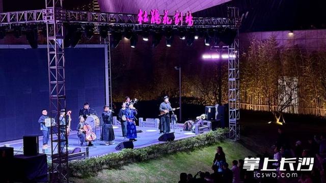 呼和如此HOT！今年冬天，是时候去趟呼和浩特了！