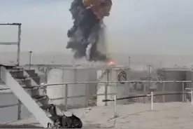 伊朗阿巴斯港港口爆炸已致47人受伤图片