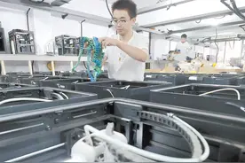 “3D打印农场”助推义乌玩具热销欧美图片