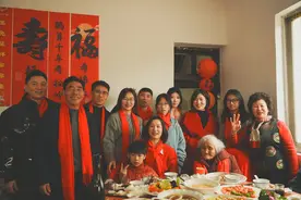 五代同堂为老人庆生日，温州瑞安100岁奶奶的长寿秘诀亮了图片