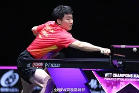 梁靖崑、林高远晋级男单16强图片