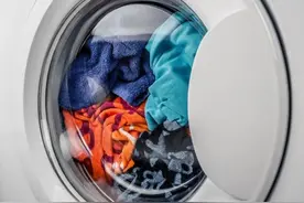 羽绒服到底应该怎么洗？看这里→图片