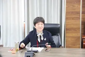 河南信阳航空职业学院原党委书记杨春丽被开除党籍，卸任不到两个月就被查图片