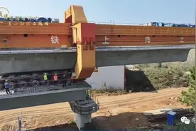 武荆宜高铁京山段进入箱梁铺设全速冲刺阶段图片