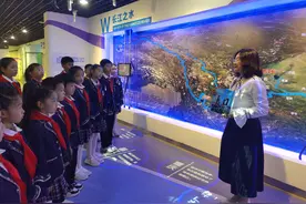“滴滴答答”的水龙头浪费这么多水！ 在节水科技馆里学会爱护水图片