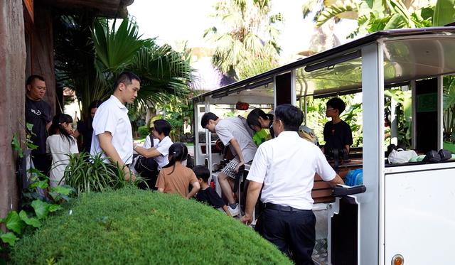 暑期旅游热 兴义蘑菇野奢酒店入住火爆