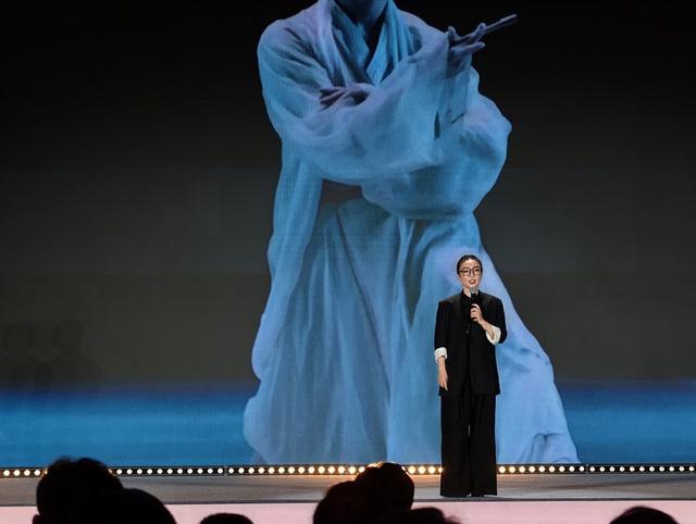 周莉亚：百业交融，四川绘就文旅发展新画卷