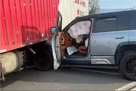 高速追尾卡车为什么特别危险图片