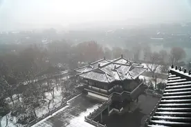 雪降大明湖美若画图片
