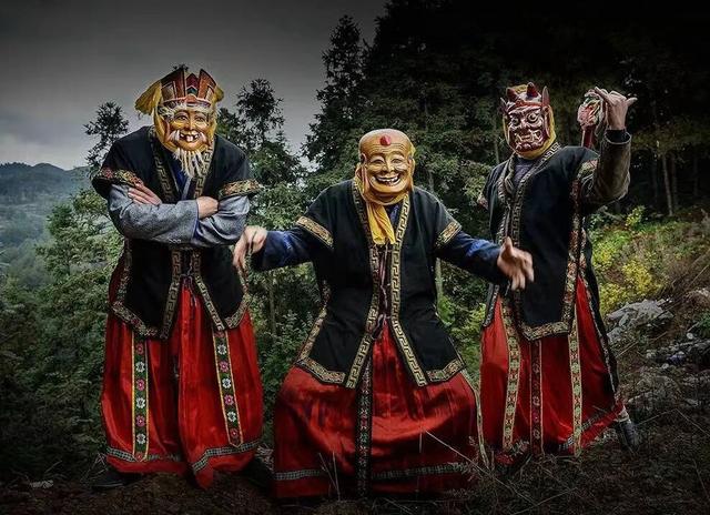 石阡回信德江，称：知己……