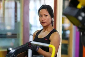 前所未有！33岁的她一个登山季三次登顶珠峰图片