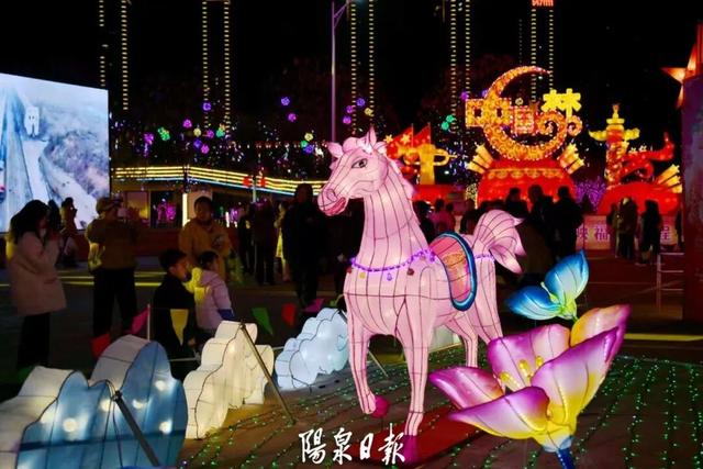 这样的阳泉，谁能不爱？2026桃河灯会高清大图来袭，美到窒息！