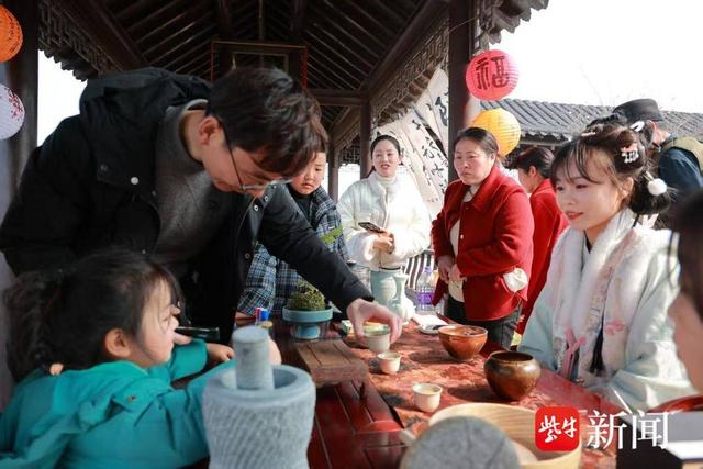 梅香绕梅园 竹马贺新春，灌云梅园“青梅竹马”赏花季启幕