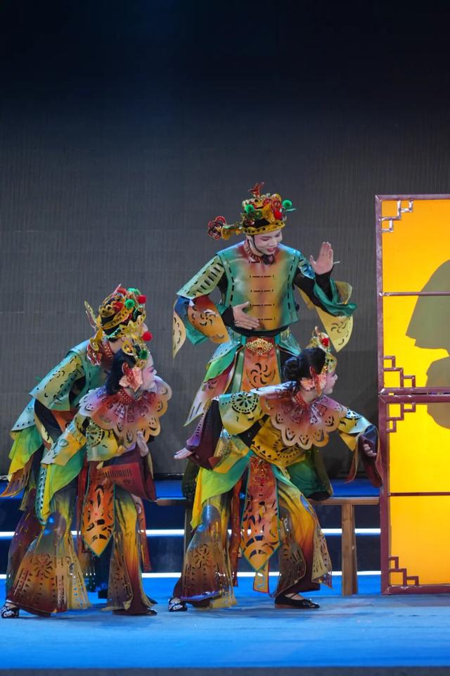 宣恩：文化力量托举民间精彩！