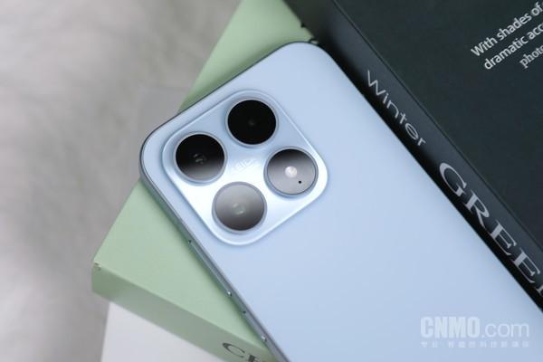 Xiaomi 17标准版初体验：历经四代 依旧爱不释手