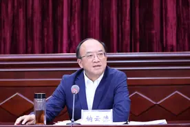 纳云德跨省履新，任海南省委常委图片