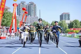 为期两天，山东大学2024年田径运动会开赛图片