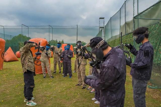 游园会、非遗手作、粉色摩天轮……这波秋天的浪漫可别错过