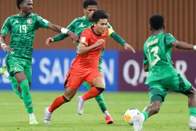 U20亚洲杯｜前辈寄语中国国青队球员：走出舒适区，才会有更大的成长图片