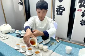 五一假期八大处茶文化节邀游客畅游山地园林、品味闽东佳茗图片