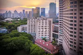 “80后”脑出血三年半，瑞金康复科帮他恢复自理图片