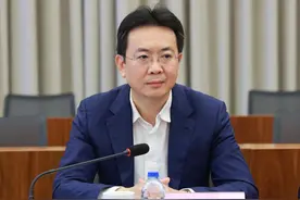 区领导走访上海化工区图片