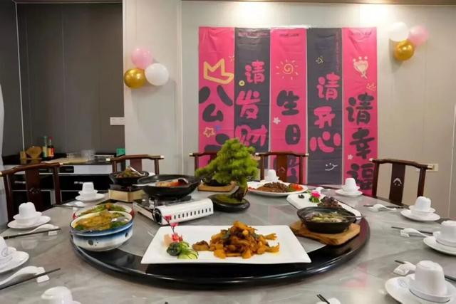 10月25日“潮起陵水・星耀黎安”群星演唱会邀您狂欢！专属福利，它来啦！