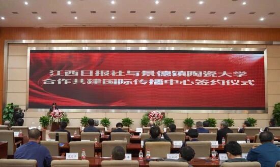 会整活的中国地方文旅，在海外火了