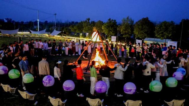 青友汇 | 七夕星河摇落时，我们在这里遇见→