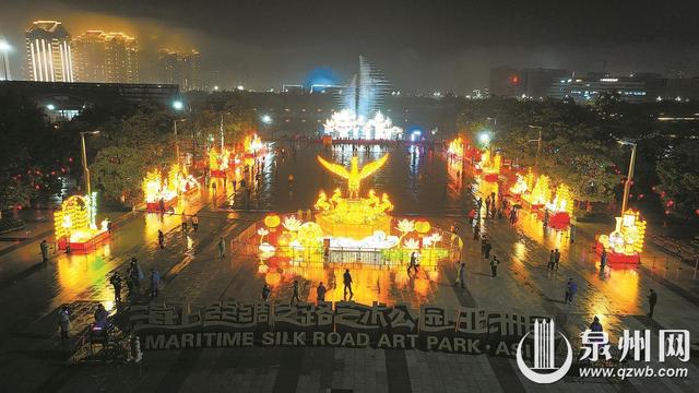 来台商区，看全市最大水上座灯 双场联动持续8天